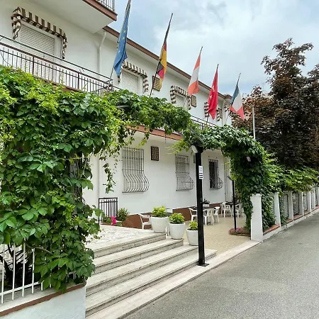 Hotel Sorci 2*